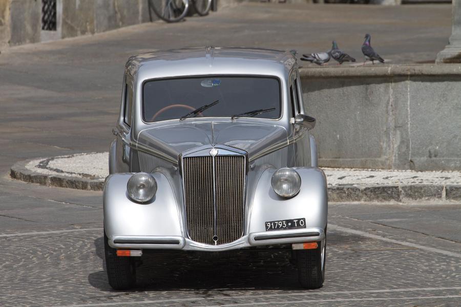  Lancia Aprilia 1949 года  (фото 5 из 8)